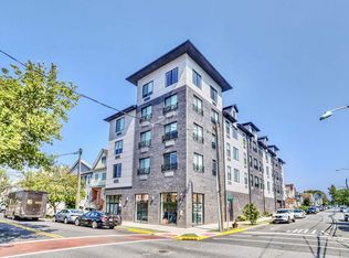 140 Avenue B #206, Bayonne, NJ 07002