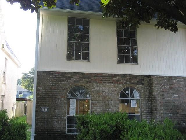 1st image of 4311 Woodland Dr