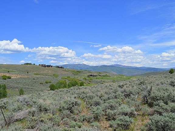 4th image of 9270 N Uinta Dr