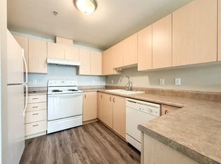 5200 Roosevelt Way NE #406, Seattle, WA 98105