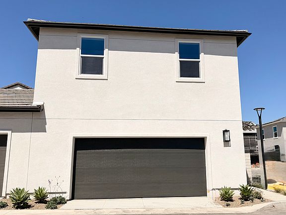 3rd image of 27399 Fox Den Pl
