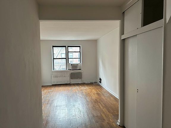 2nd image of 310 E 90th St APT 4A