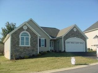 31 Foxcrest Rdg, Staunton, VA 24401
