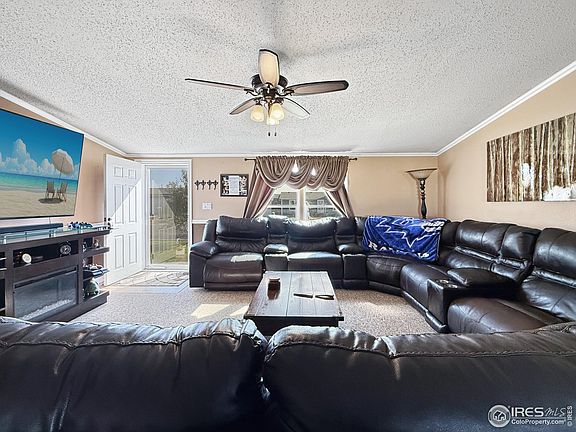 4th image of 15947 Deerfield St