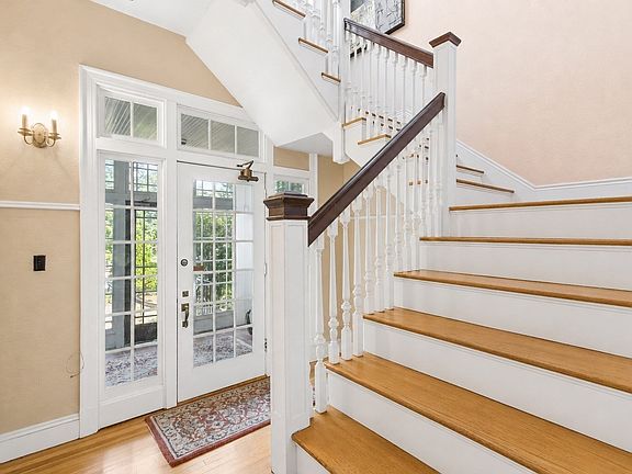 3rd image of 1776 Commonwealth Ave APT 1