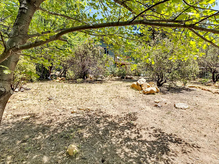 25465 Seneca Dr — Photo 68