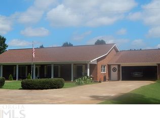 630 Grove Level Rd, Commerce, GA 30529