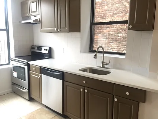 Rented by New Holland Residences | media 16