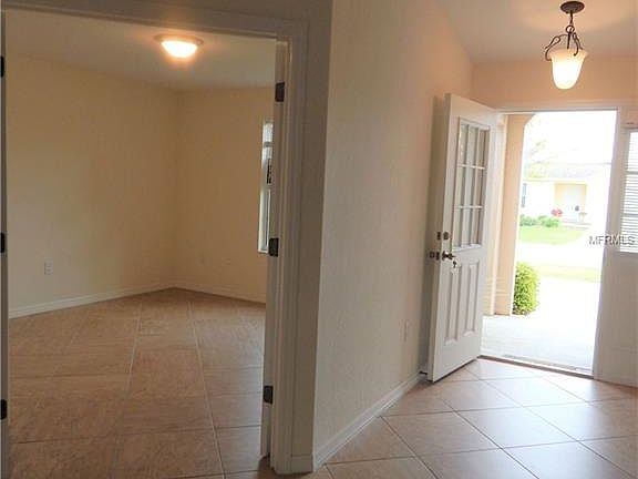 3rd image of 5134 NE 124th Pl