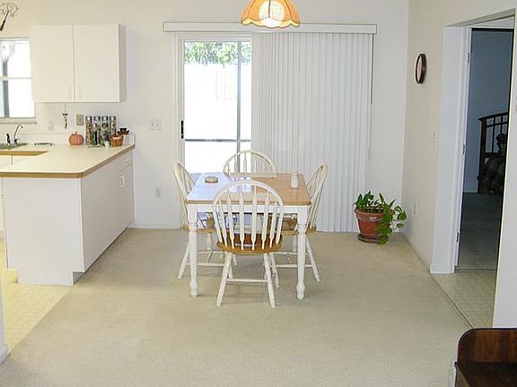 2nd image of 1658 NE Sottong Ave
