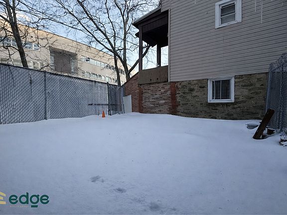 2nd image of 998 Jennings St Floor 2