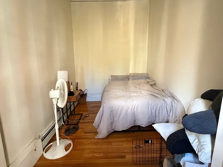 337 Beacon St — Photo 5