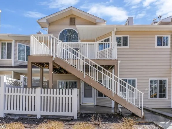 10 Encampment Drive, Bedminster Twp., NJ 07921