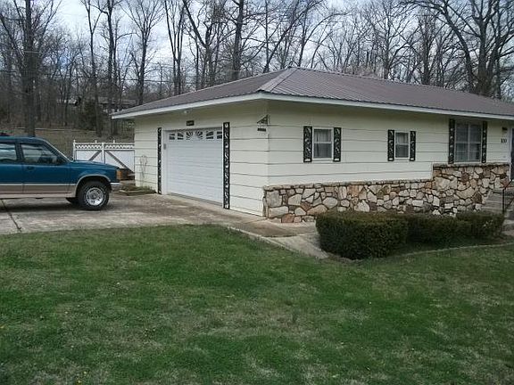 2nd image of 100 Topaz Ln
