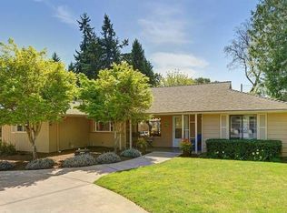 10625 SE 4th St, Bellevue, WA 98004