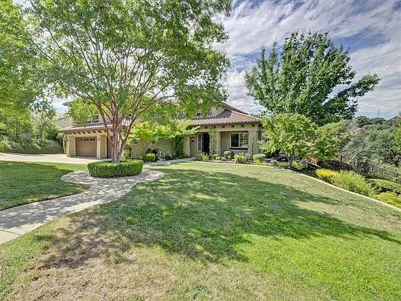 2nd image of 2624 Aberdeen Ln