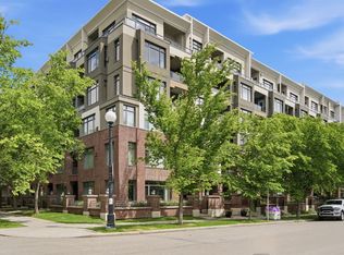 930 S Centre Ave NE #438, Calgary, AB T2E9C8