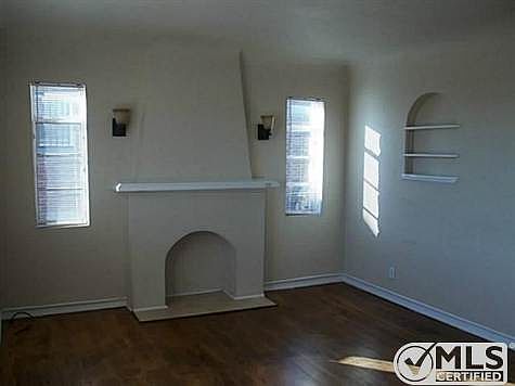 2nd image of 3927 Hamilton Ave