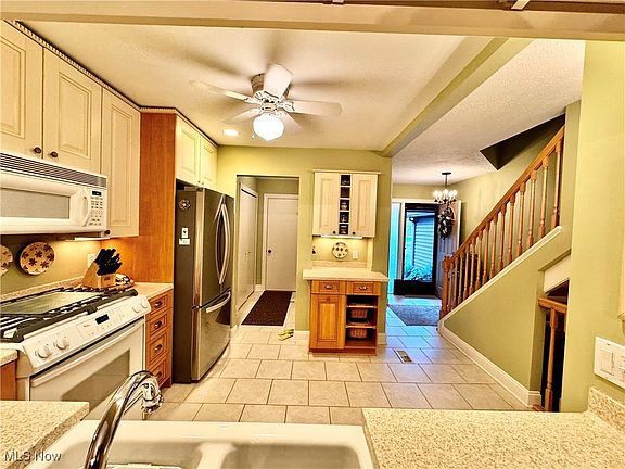 4th image of 914 Arboretum Cir