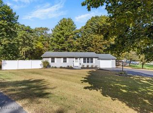 1 Wintergreen Rd, Queensbury, NY 12804
