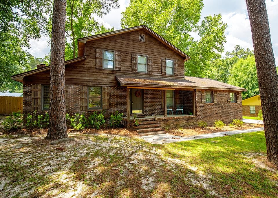 1st image of 1919 Pinecliff Dr