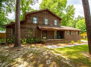 1919 Pinecliff Dr, Valdosta, GA 31602