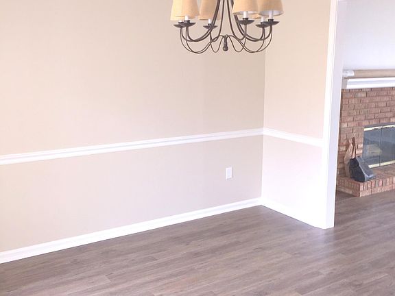 Separate dining room