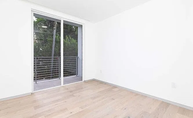 700 NE 14th Ave #206 — Photo 27