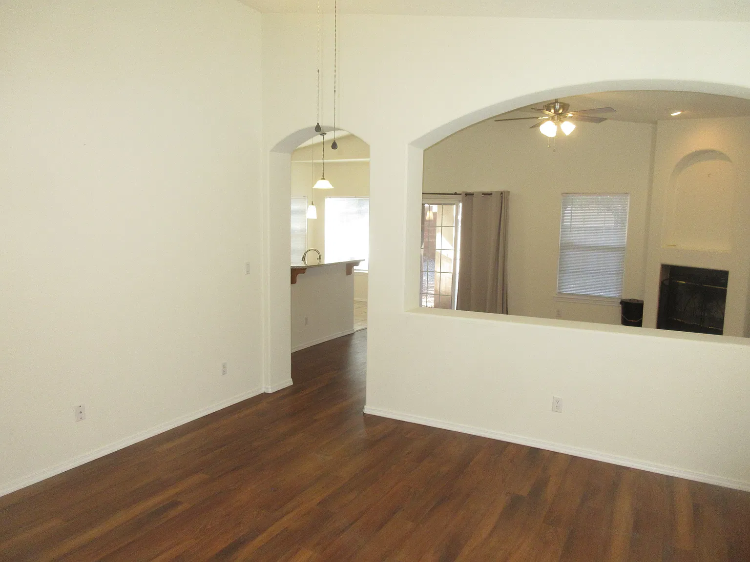 3BR, 2BA, 2CG in La Cueva School District, Refrigerated Air & More — Photo 3
