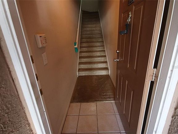 2nd image of 10415 Villa View Cir