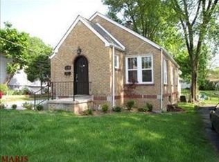 10245 Lackland Rd, Saint Louis, MO 63114