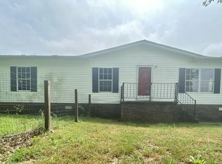 1933 Crescent View Rd, Pulaski, TN 38478