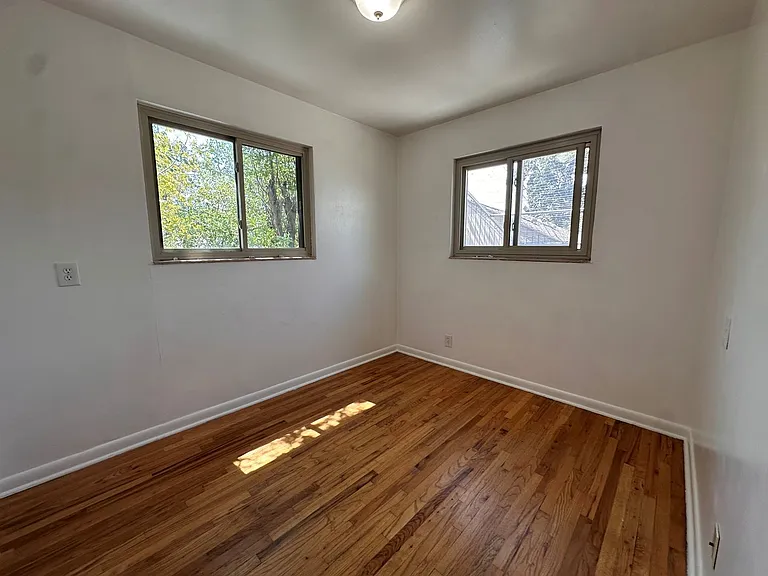 628 S University St — Photo 21