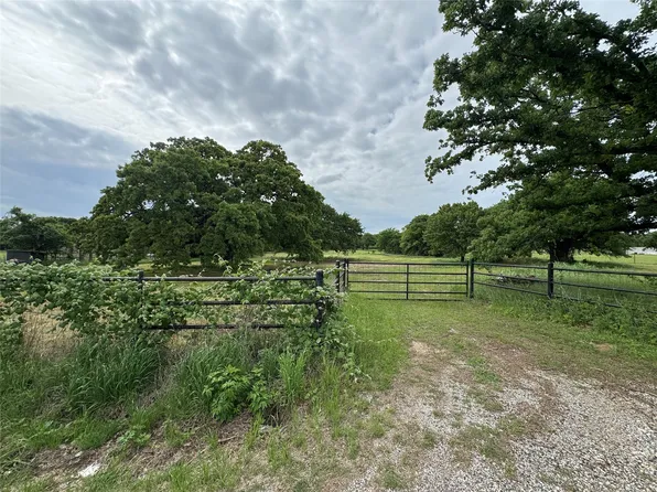 4532 Waples Rd, Granbury, TX 76049