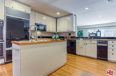 4th image of 12954 Bloomfield St