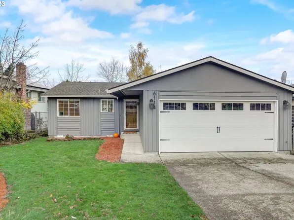6114 SE Sherman St, Portland, OR 97215