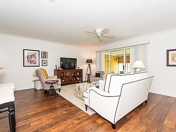 4th image of 5172 Green Meadow Rd #83