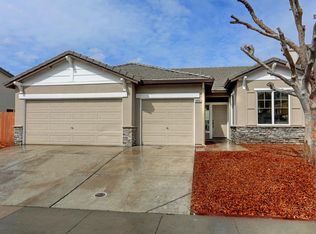8932 Paulhaus Way, Elk Grove, CA 95758