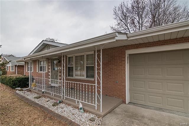 1st image of 2512 Stratford Ln