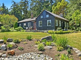 911 NW Colburn St, Coupeville, WA 98239