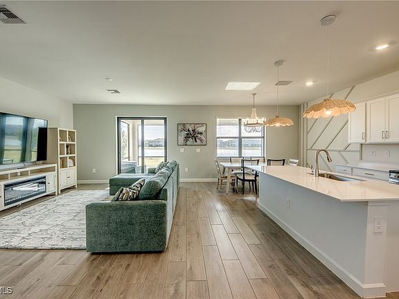 4th image of 14175 Winding Cedar Way