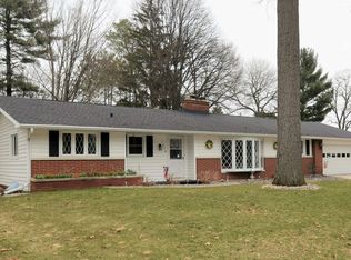 1670 Careful Dr, Green Bay, WI 54304