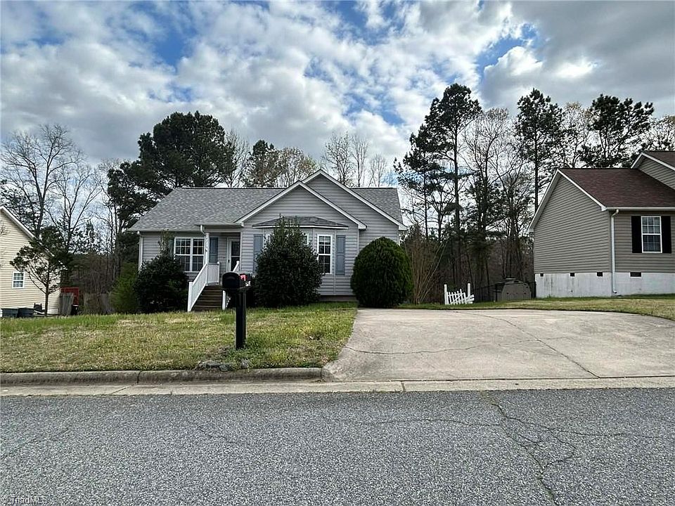 1st image of 4715 Beckel Rd