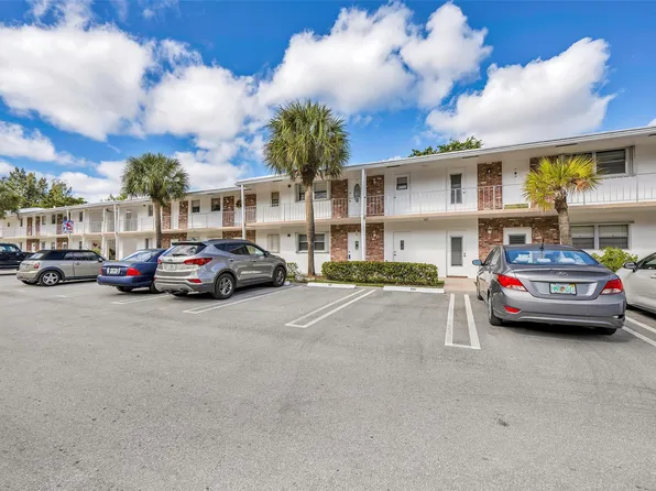 2475 W Golf Boulevard #141, Pompano Beach, FL 33064