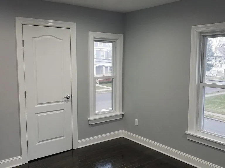 162 S Bridge St — Photo 13