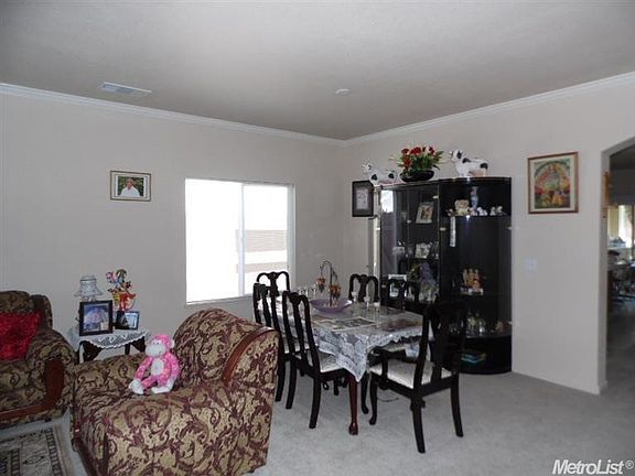 4th image of 4930 Sir Bradley Way