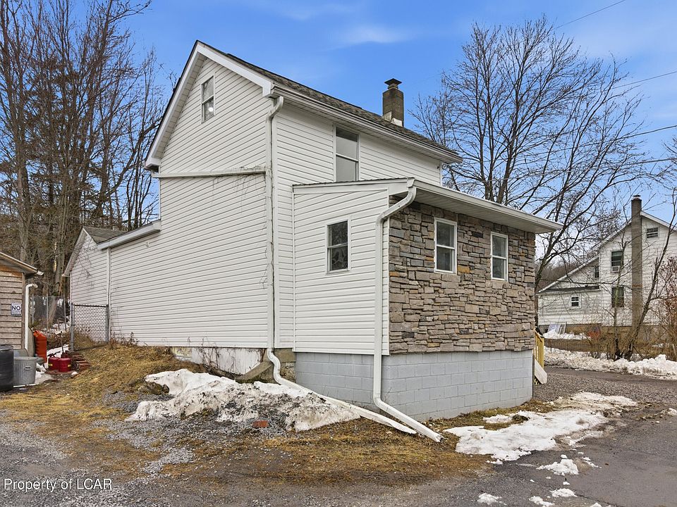 1st image of 225 Ebervale Rd