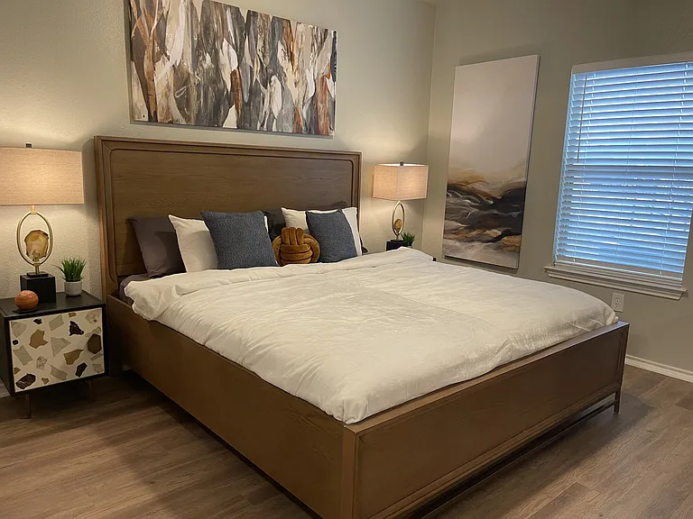 Nova Vista Apartments at Woodlake — Photo 13