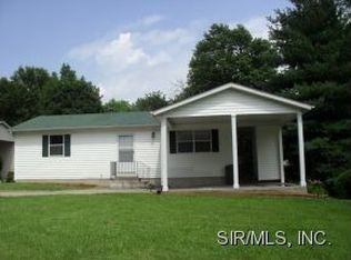 225 Glenlake Dr, Glen Carbon, IL 62034