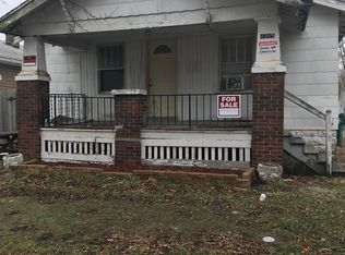 1315 E Division St, Decatur, IL 62526